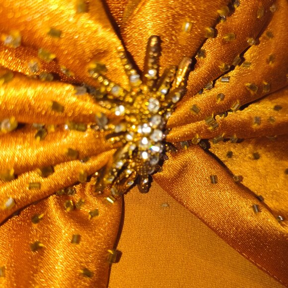Women’s Fancy Gold Dress Hat | Formal / Church / Derby | One Size - Picture 2 of 4